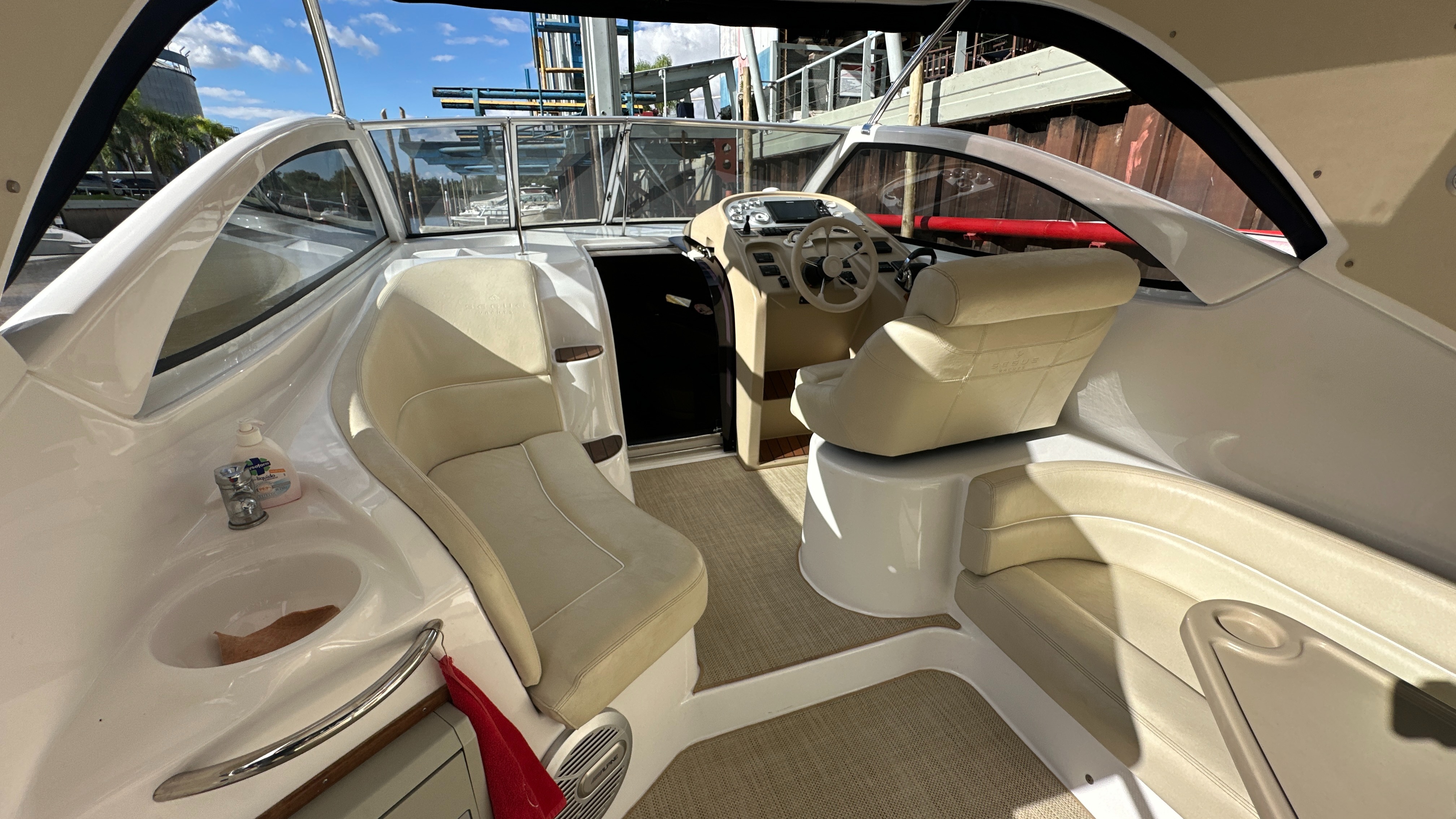 SEGUE 32 GT