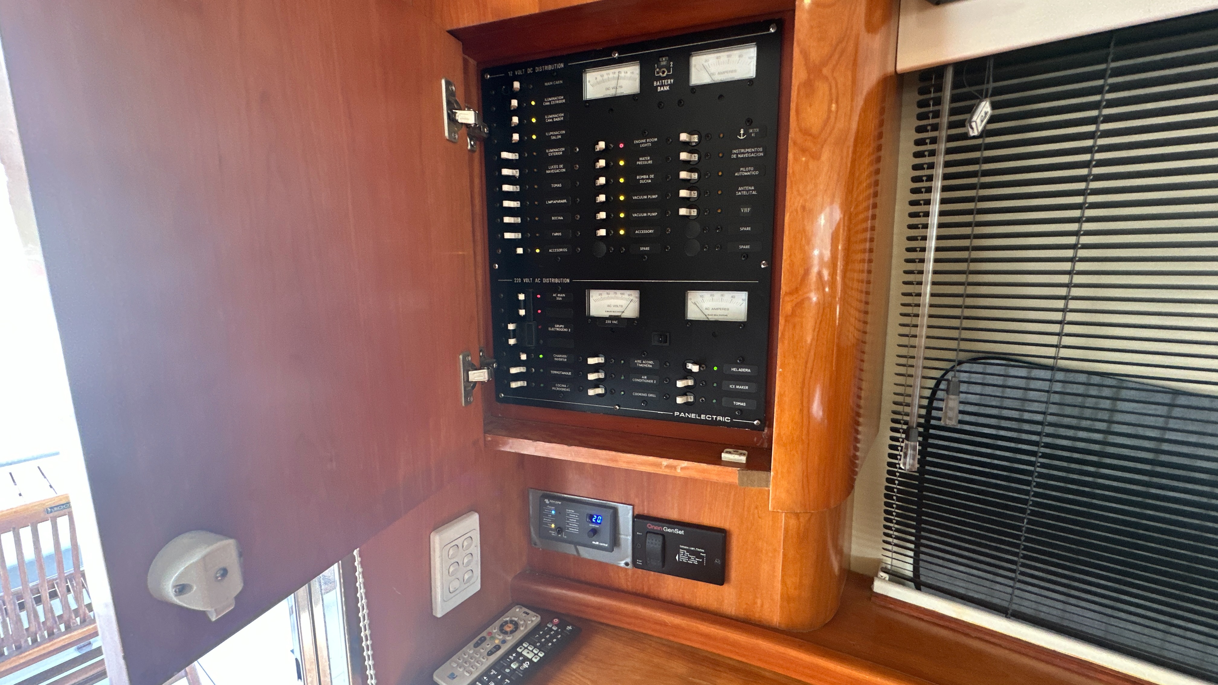 GENESIS 407 VISTA