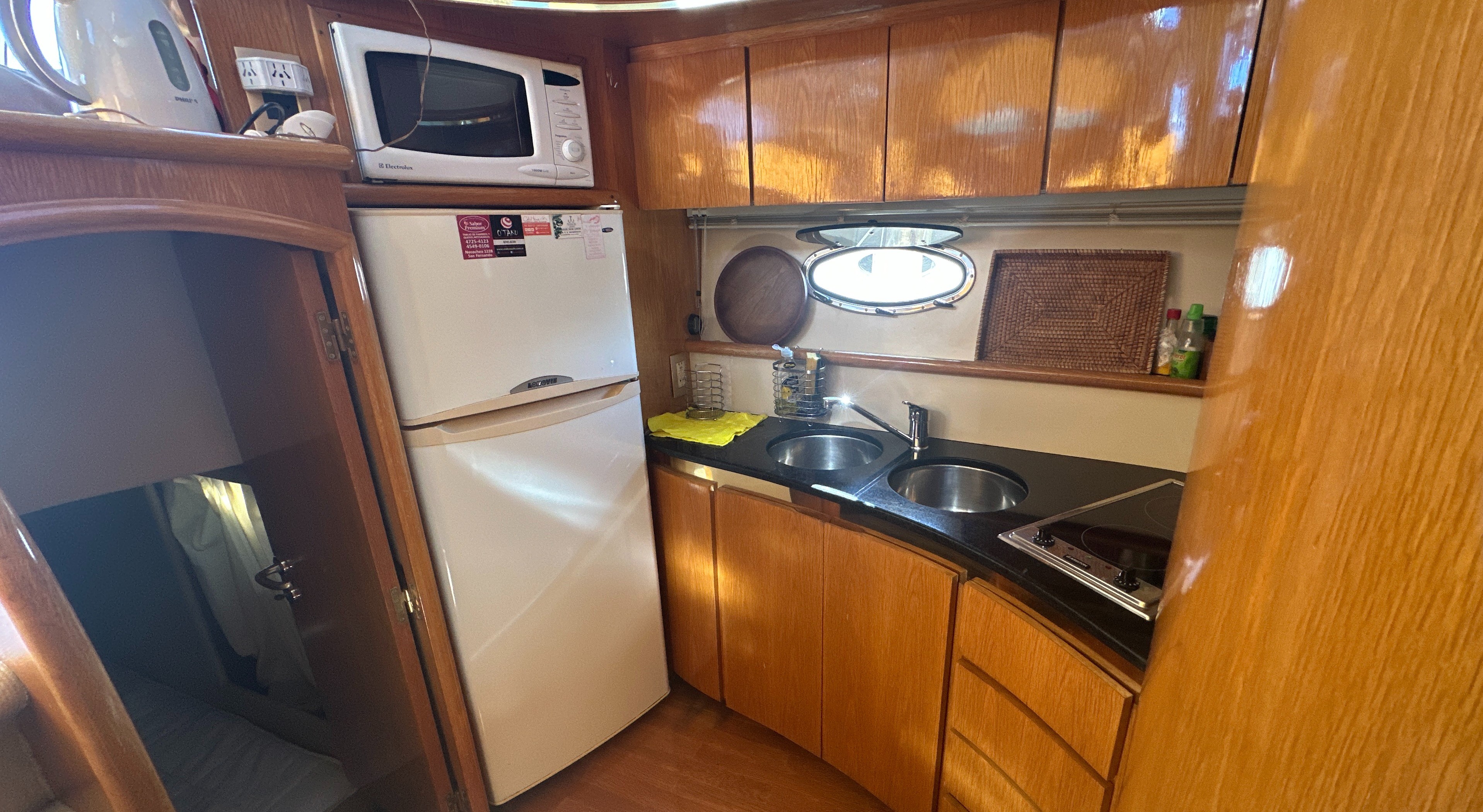 RIVIERA 42