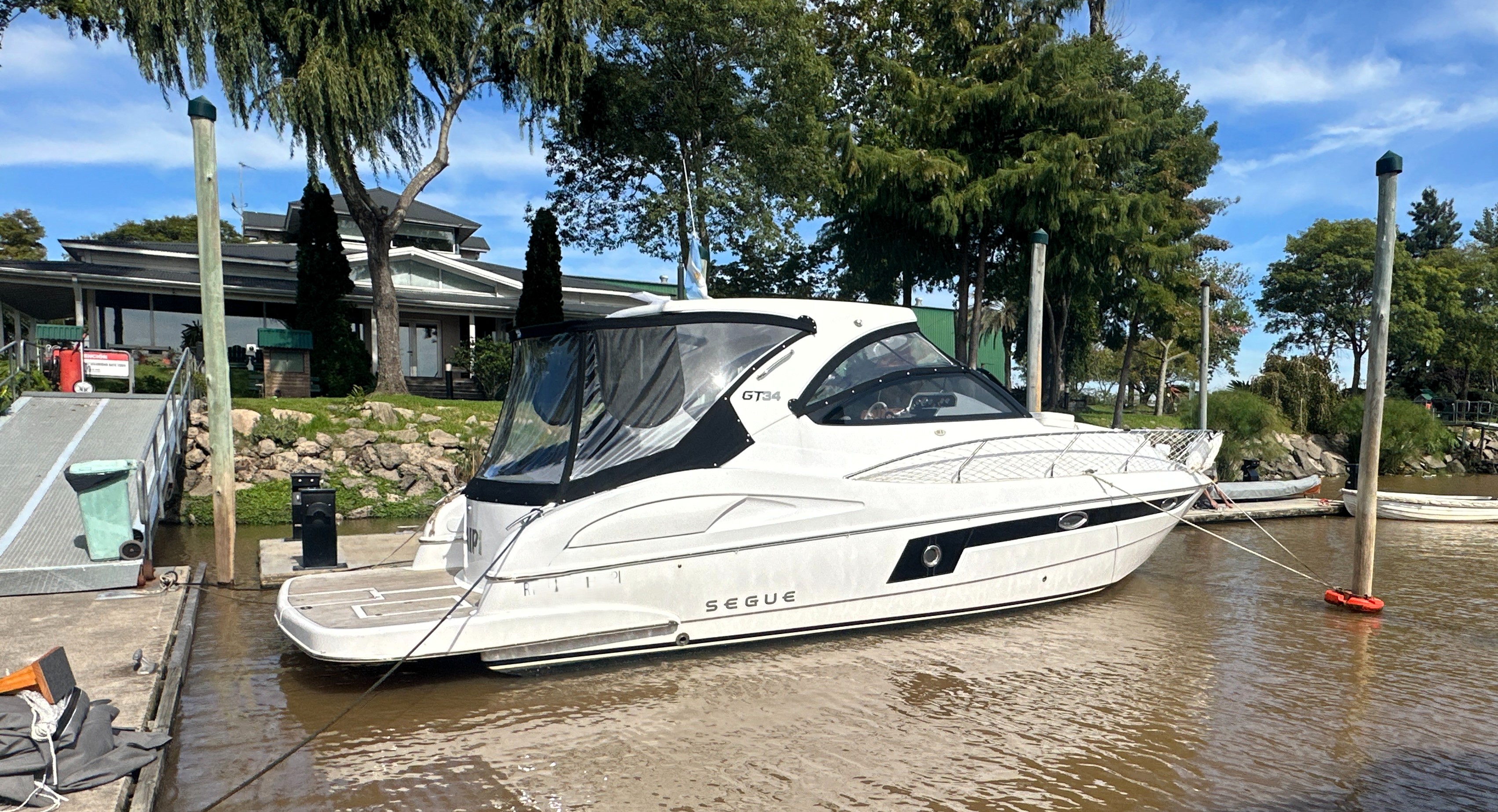 SEGUE 34GT