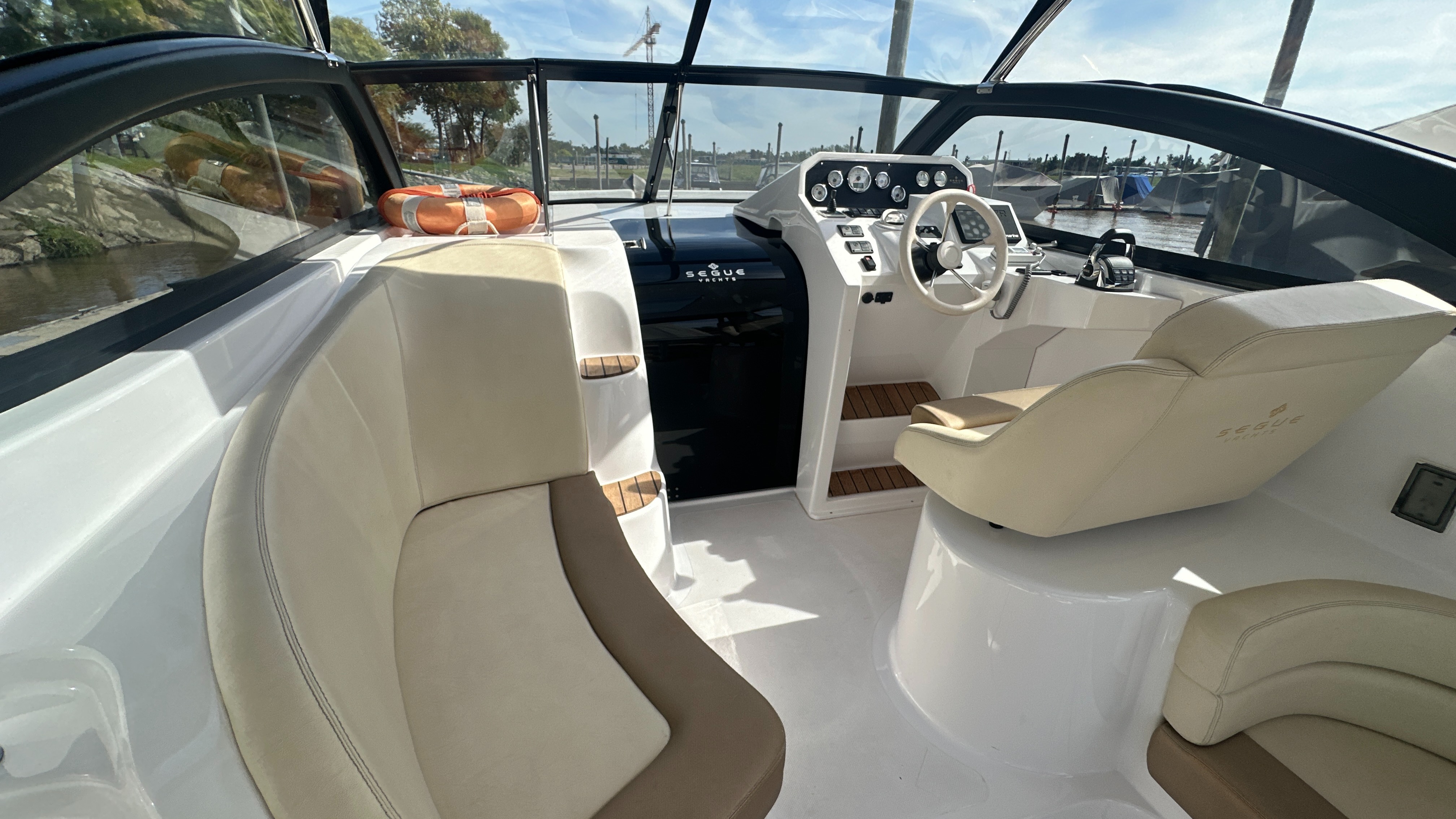 SEGUE 34GT
